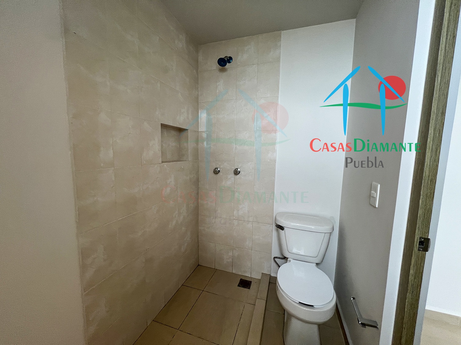 Arts Vertical Living ACJC A - Cuarto de servicio 3 Arts Vertical Living ACJC A - Cuarto de servicio 3